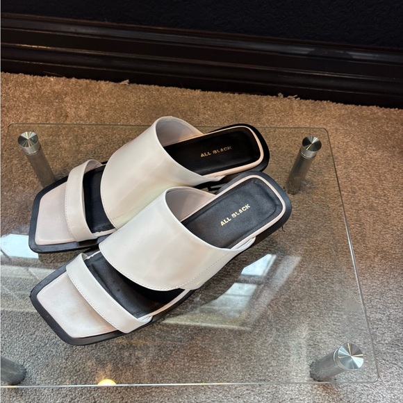 Black White Mules Sleek Modern Design - Picture 3 of 5